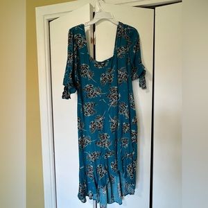 NWOT. Teal floral dress